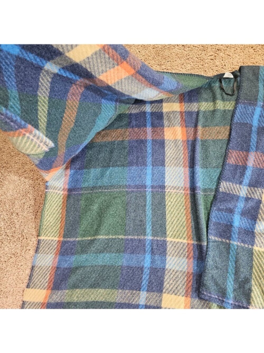 CJ Banks Open Front Shawl Wrap Womens 41x29 Plaid Green Blue Poncho - Picture 2 of 10